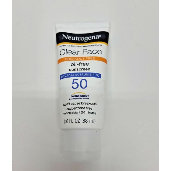 Neutrogena Clear Face Oil- Free Sunscreen SPF 50 Breakout Free - Picture 1 of 3